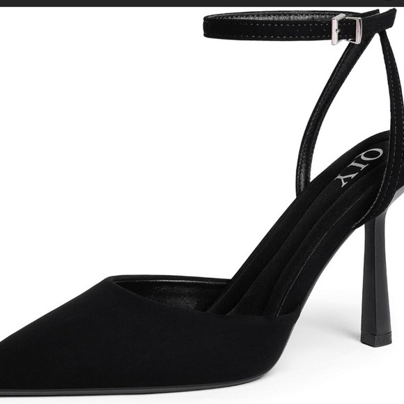 qiy Shoes - NIB QIY Closed Toe Ankle Strap Heels Pumps Pointed Toe Sandals